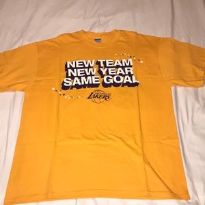 Men’s lakers shirt